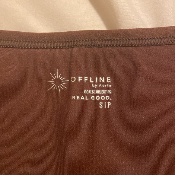 Aerie top with built in bra - Picture 3 of 3